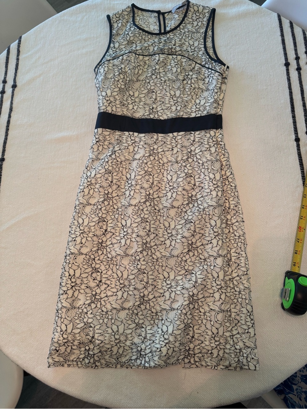 Banana Republic Sleeveless Lace Sheath Dress with Navy Trim